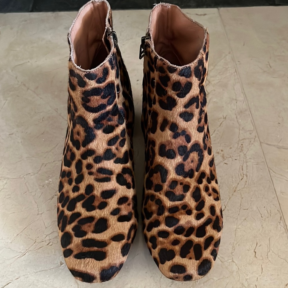 Madewell Jada leopard print booties